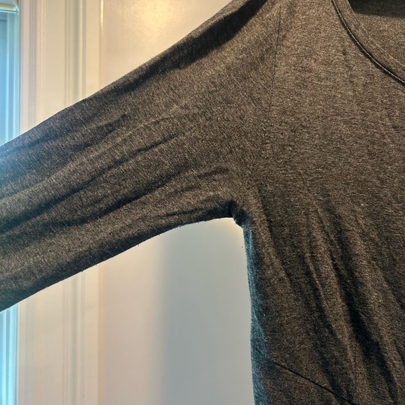 Isabelle Oliver maternity dress, Size 0. - Picture 4 of 6